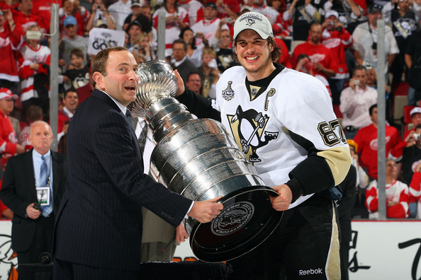 Reebok Pittsburgh Penguins NHL 2009 Stanley Cup Champions Hat Cap
